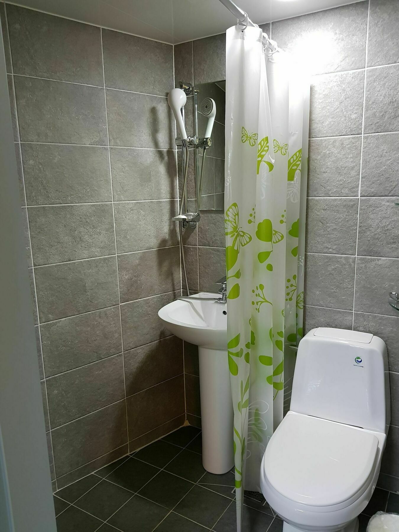Kingkong Guesthouse Puszan Kültér fotó